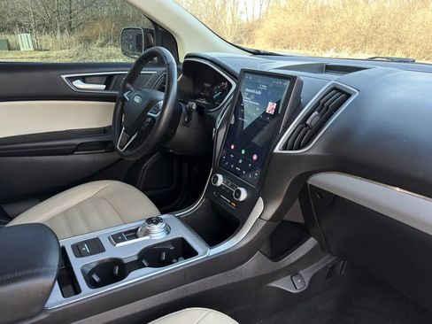 Used 2021 Ford Edge SEL AWD/4WD image 26