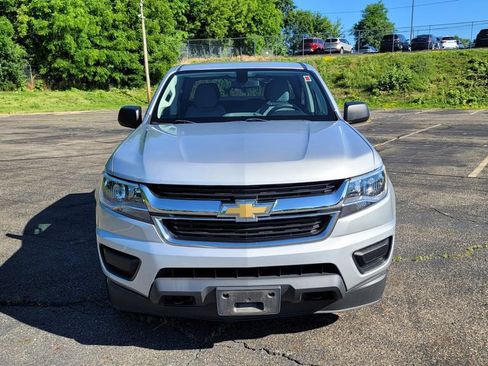 Used 2020 Chevrolet Colorado W/T w/ LPO, Premium Interior Package AWD/4WD image 4