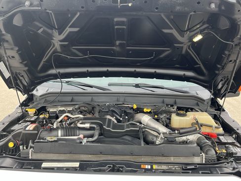 Used 2016 Ford F450 Lariat w/ Lariat Ultimate Package image 30