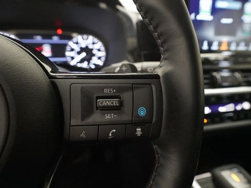 Certified 2024 Nissan Pathfinder SL image 20