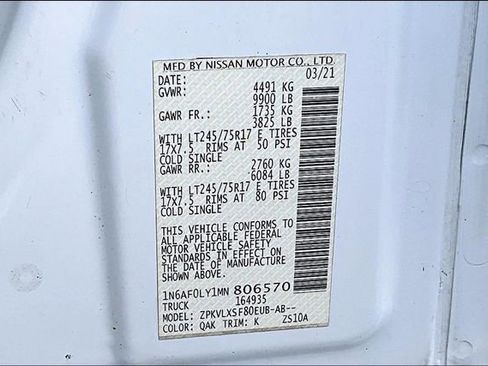Used 2021 Nissan NV 3500 SV image 16