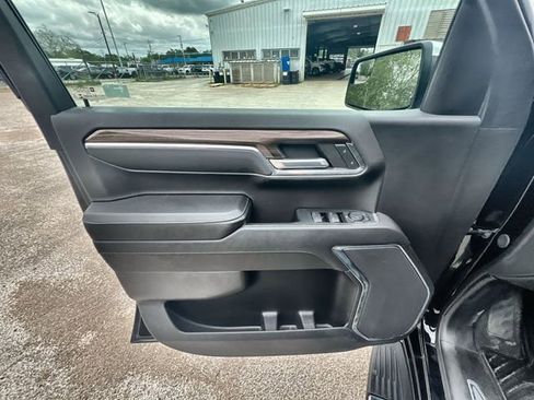 Used 2024 Chevrolet Silverado 1500 LT image 21