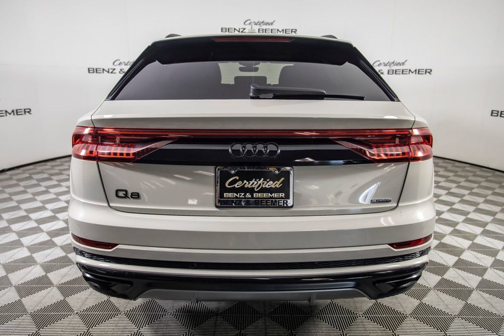 Used 2022 Audi Q8 Premium Plus AWD/4WD image 7