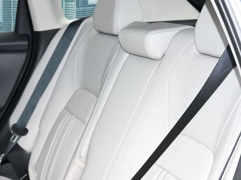 New 2027 Honda HR-V EX-L image 14