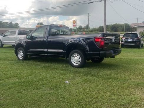 Used 2025 Ford F150 XL image 5