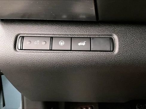 New 2026 Nissan Pathfinder Rock Creek AWD/4WD image 29