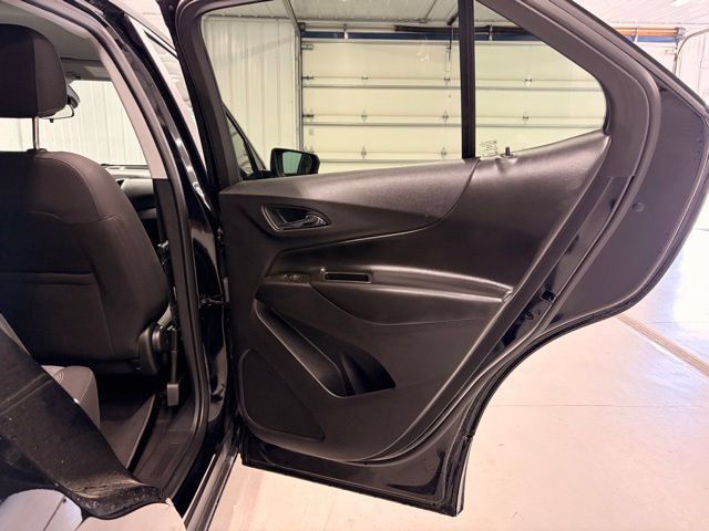 Used 2024 Chevrolet Equinox LT FWD image 8
