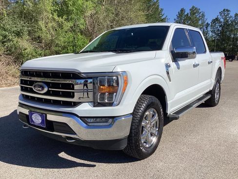 Used 2022 Ford F150 Lariat image 3