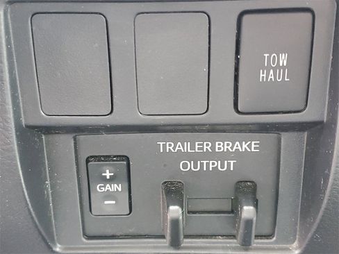 Used 2021 Toyota Tundra SR5 w/ Trail Edition image 34