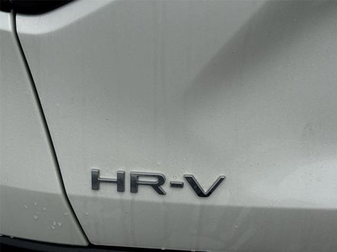Used 2026 Honda HR-V EX-L image 11