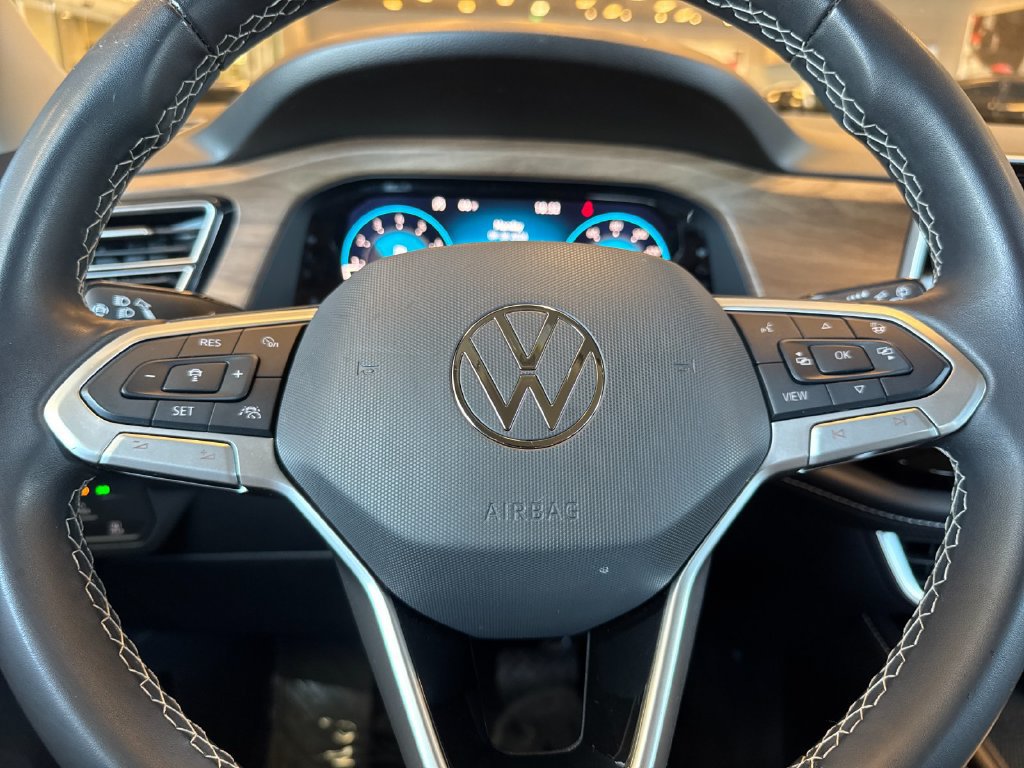 Used 2024 Volkswagen Atlas SE AWD/4WD image 29