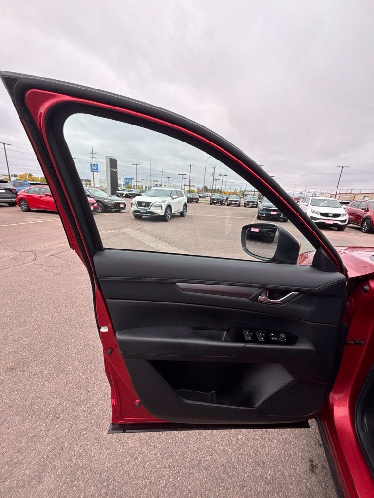 Certified 2025 MAZDA CX-5 AWD 2.5 S w/ Preferred Package image 11