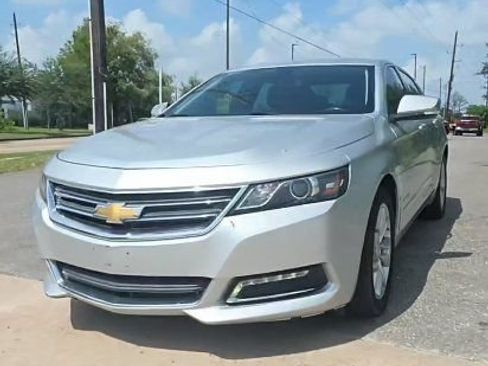 Used 2020 Chevrolet Impala LT FWD image 2