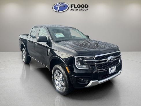 New 2025 Ford Ranger XLT w/ Chrome Accent Package AWD/4WD image 1