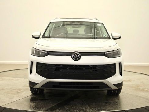 New 2026 Volkswagen Tiguan SE AWD/4WD image 8