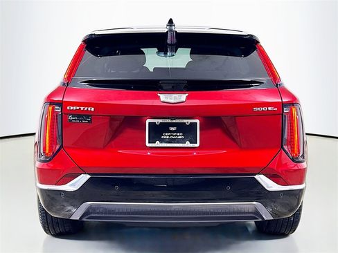 Certified 2025 Cadillac Optiq Luxury 2 image 5