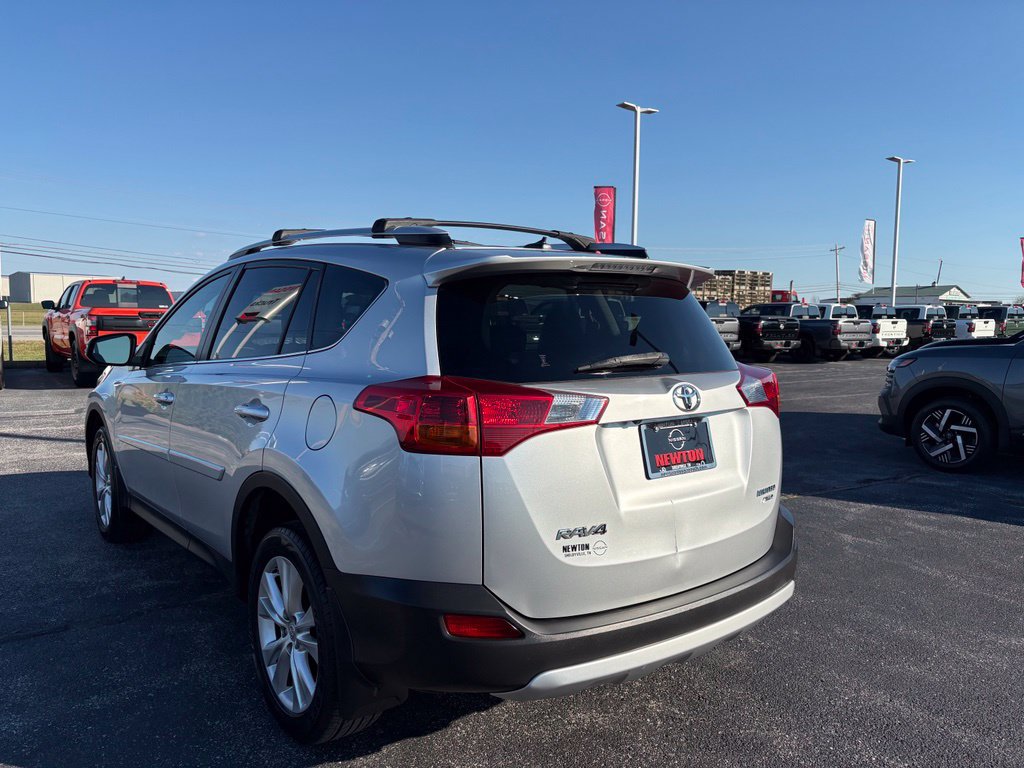 Used 2015 Toyota RAV4 Limited w/ Outdoor Package AWD/4WD image 7