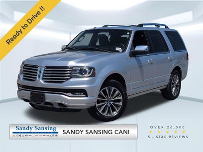 Used 2017 Lincoln Navigator Select