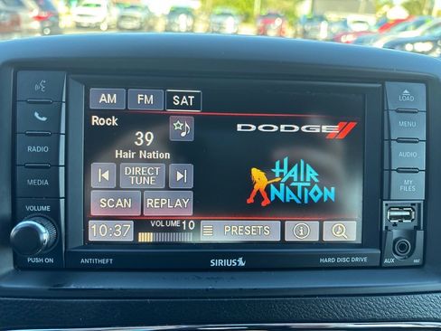 Used 2017 Dodge Grand Caravan SXT image 27