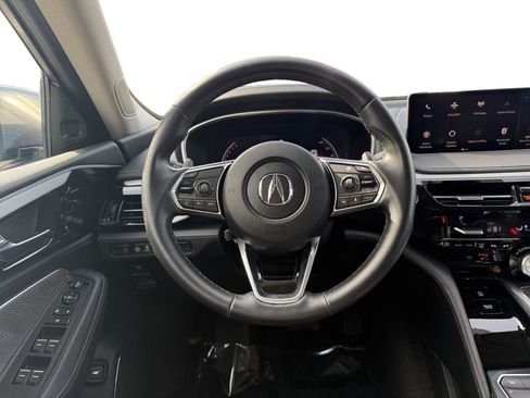 Used 2023 Acura MDX SH-AWD image 12