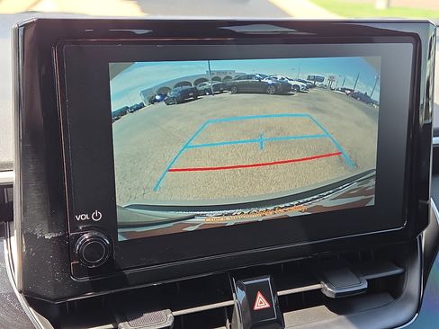 Used 2026 Toyota Corolla SE FWD image 15