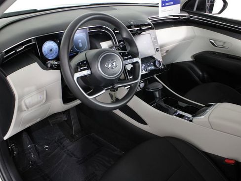Certified 2024 Hyundai Tucson SE image 16