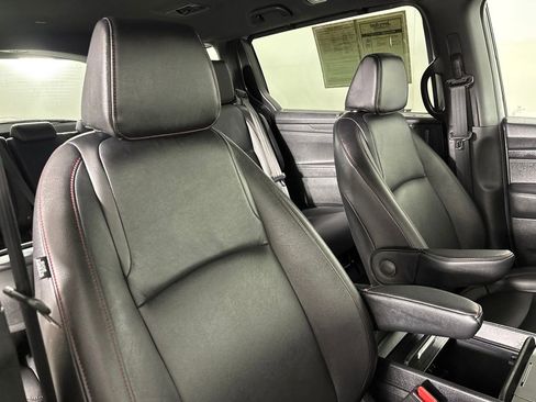 Used 2025 Honda Odyssey Sport-L image 26