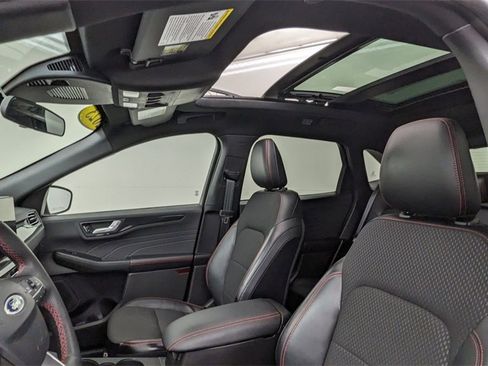 Certified 2023 Ford Escape ST-Line w/ Tech Pack #1 image 3