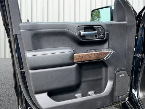 Used 2021 GMC Sierra 1500 Denali w/ Denali Ultimate Package image 16