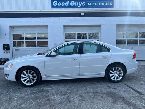 Used 2015 Volvo S80 T5 image 1