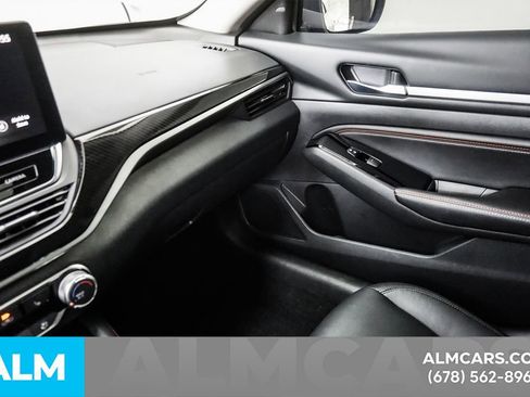 Used 2023 Nissan Altima 2.5 SR w/ SR Premium Package image 47