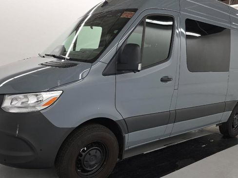 Used 2025 Mercedes-Benz Sprinter 2500 image 1