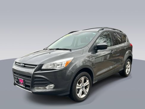 Used 2016 Ford Escape SE w/ SE Leather Comfort Package image 7