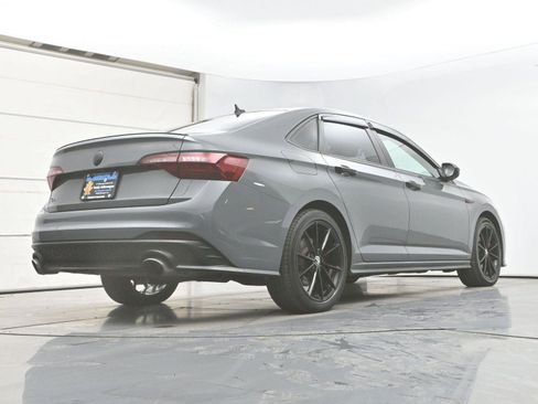 Used 2024 Volkswagen Jetta GLI 40th Anniversary Edition FWD image 30