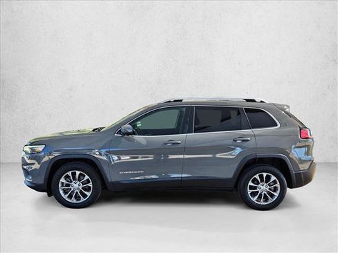 Used 2019 Jeep Cherokee Latitude Plus image 9