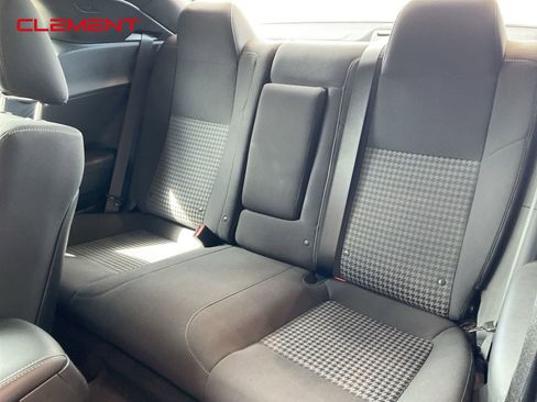 Used 2022 Dodge Challenger R/T Scat Pack w/ Driver Convenience Group image 21