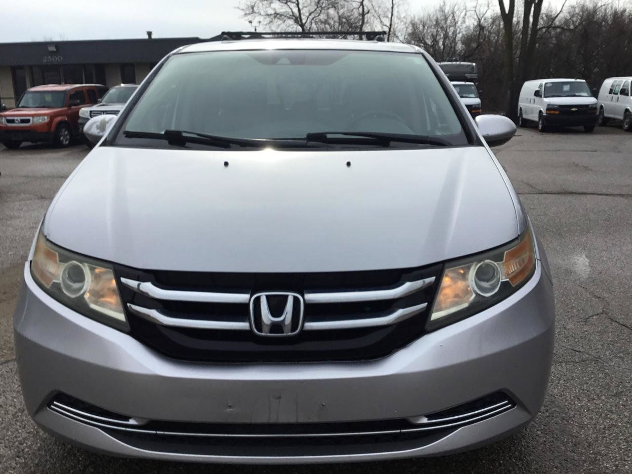 Used 2014 Honda Odyssey EX-L image 2