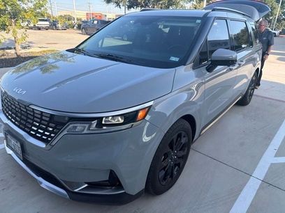Used 2024 Kia Carnival SX