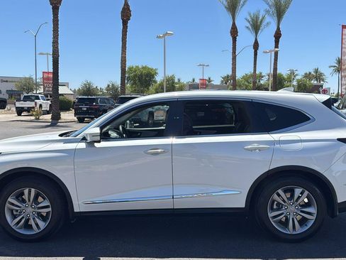 Used 2023 Acura MDX FWD image 3