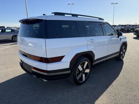 Used 2025 Hyundai Santa Fe Limited image 8