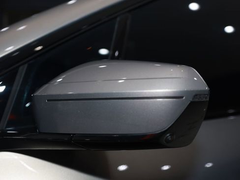 Used 2024 BMW iX xDrive50 w/ Premium Package image 51