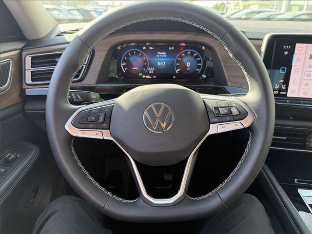 New 2025 Volkswagen Atlas SE AWD/4WD image 14