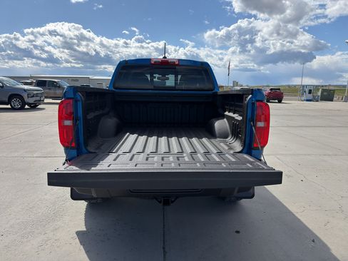 Used 2022 Chevrolet Colorado ZR2 AWD/4WD image 5