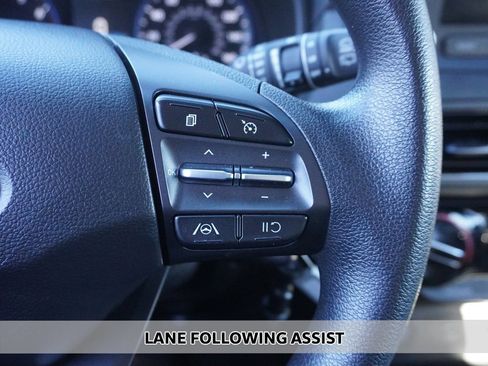 Used 2023 Hyundai Kona SE w/ Cargo Package image 3