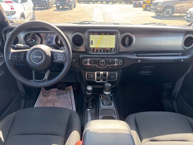Certified 2023 Jeep Wrangler Unlimited w/ 8.4" Radio Group AWD/4WD image 24