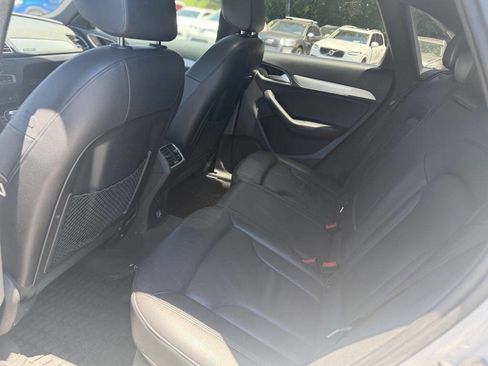 Used 2018 Audi Q3 2.0T Premium AWD/4WD image 9