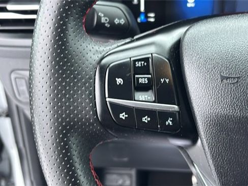Used 2024 Ford Escape ST-Line image 13