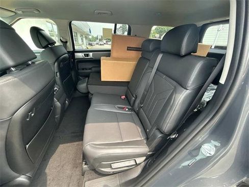 New 2026 Hyundai Santa Fe SEL image 6