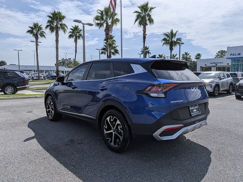 Used 2023 Kia Sportage EX FWD image 5