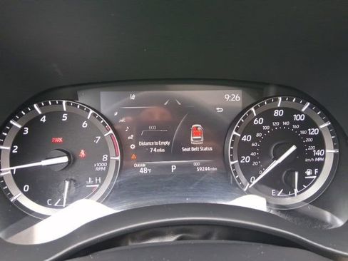 Used 2021 Toyota Highlander Limited image 26